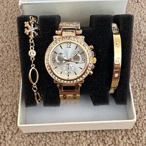 Luxurious Gold and Silver Women's Watch Set